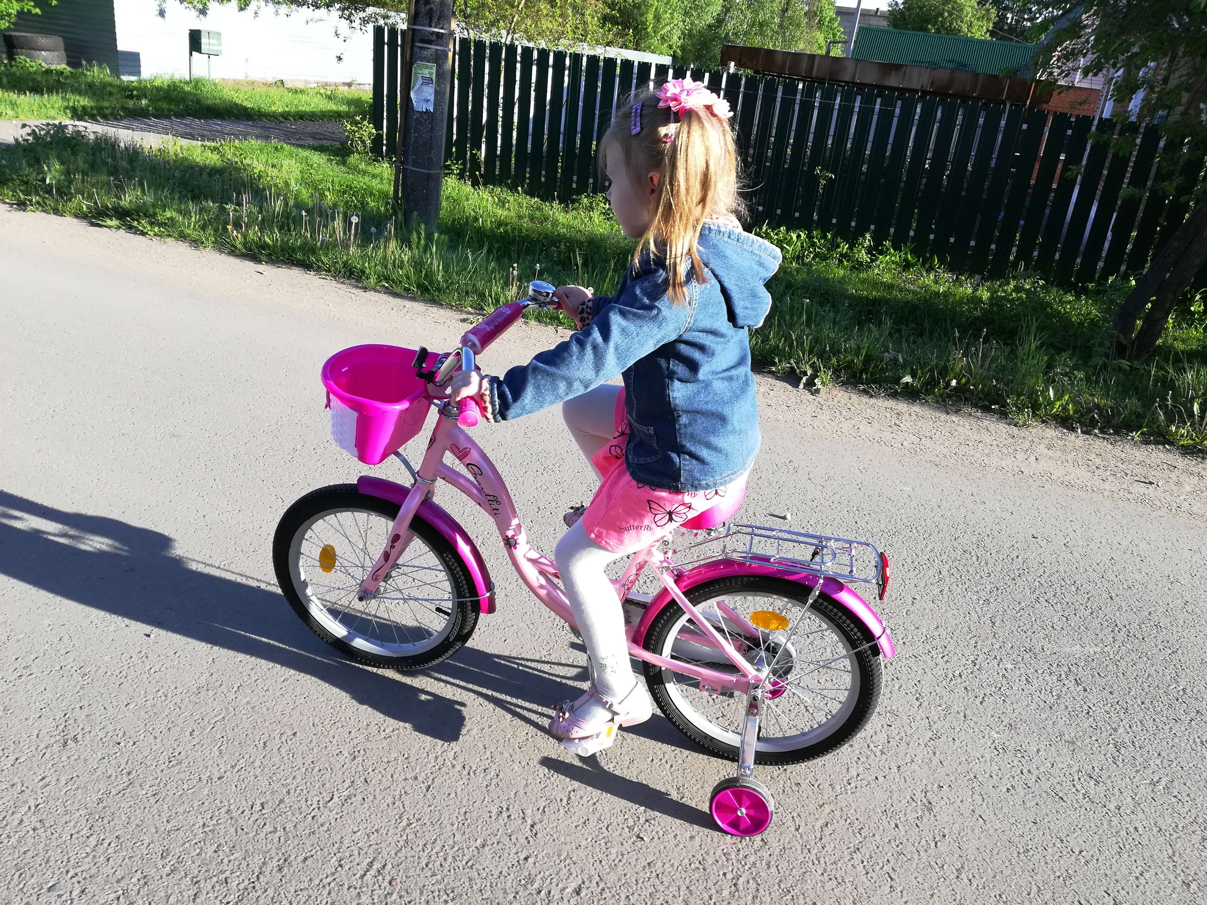 Фотография покупателя товара Велосипед 18" Graffiti Premium Girl RUS, цвет розовый - Фото 1