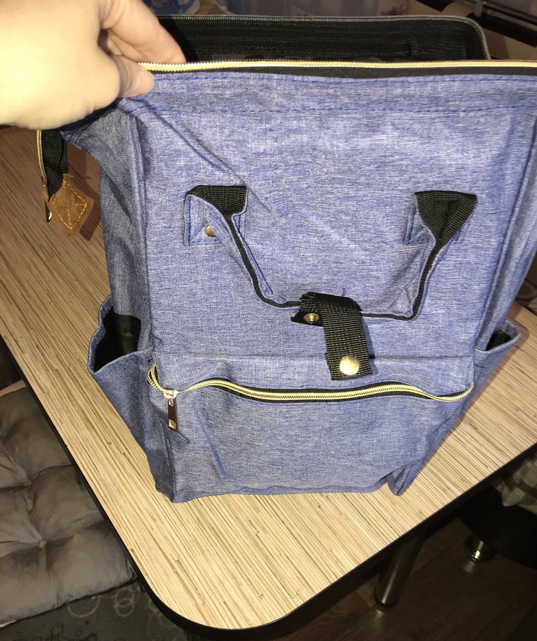 Фотография покупателя товара Рюкзак-сумка, отдел на молнии, 2 наружных кармана, 2 боковых кармана, цвет сиреневый - Фото 3