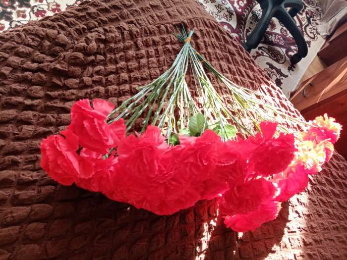 Фотография покупателя товара Цветы искусственные гвоздика 37 см, d-7см  сиреневый - Фото 5