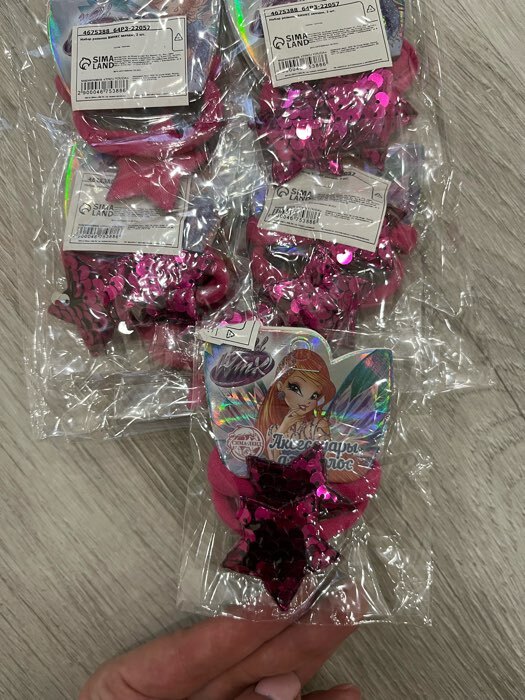 Фотография покупателя товара Набор резинок с пайетками, 2 штуки, 6 х 5 см "Звёзды", WINX - Фото 1