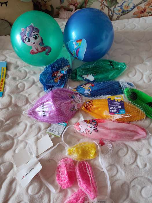 Фотография покупателя товара Мяч детский «Акула» 22 см, 60 г, цвет бирюзовый - Фото 5