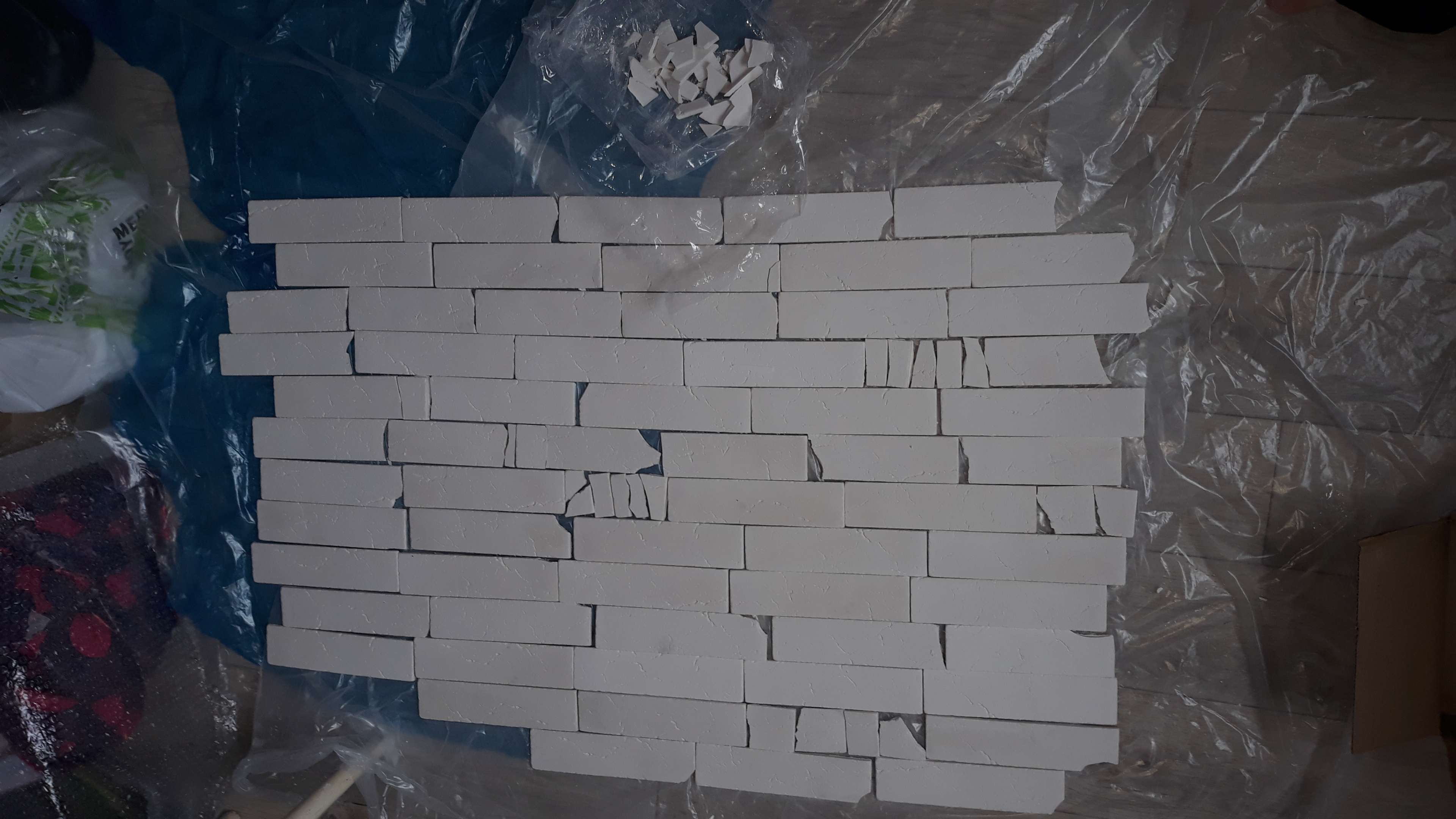 Фотография покупателя товара Гипсовая плитка "КЛАССИК" 1 кв.м. (66шт в наборе) белая, 220х55 мм