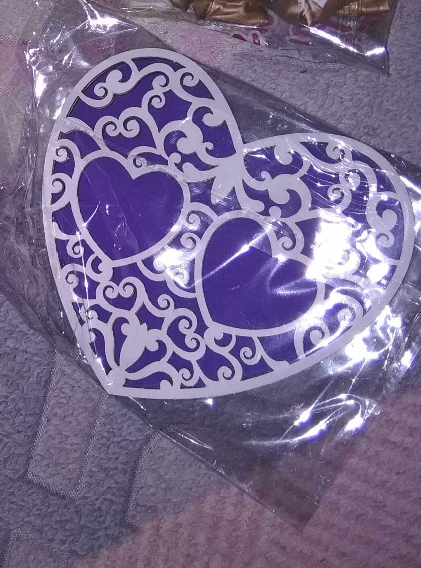 Фотография покупателя товара Подставка под кольца "Фиолетовое сердце" резное - Фото 3