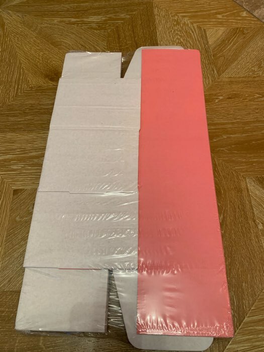 Фотография покупателя товара Коробка самосборная, с окном, розовая, 16 х 35 х 12 см  МИКС - Фото 3