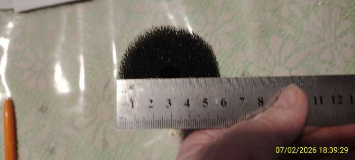 Фотография покупателя товара Губка круглая № 1, среднепористая 30 PPI, 5×5×10 см, черная - Фото 1