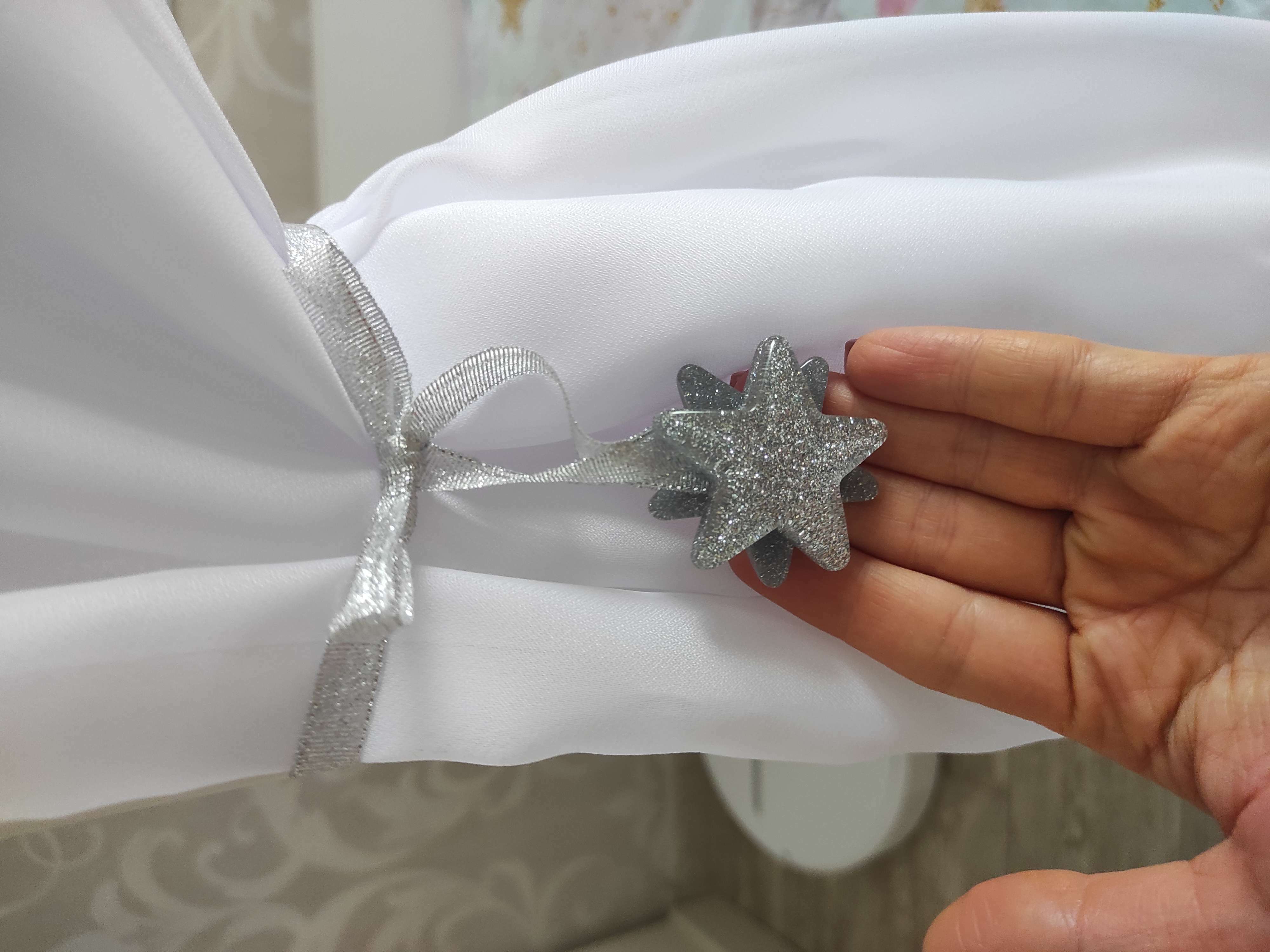 Фотография покупателя товара Подхват для штор «Звезда», d=4.5 см, цвет серебряный - Фото 3