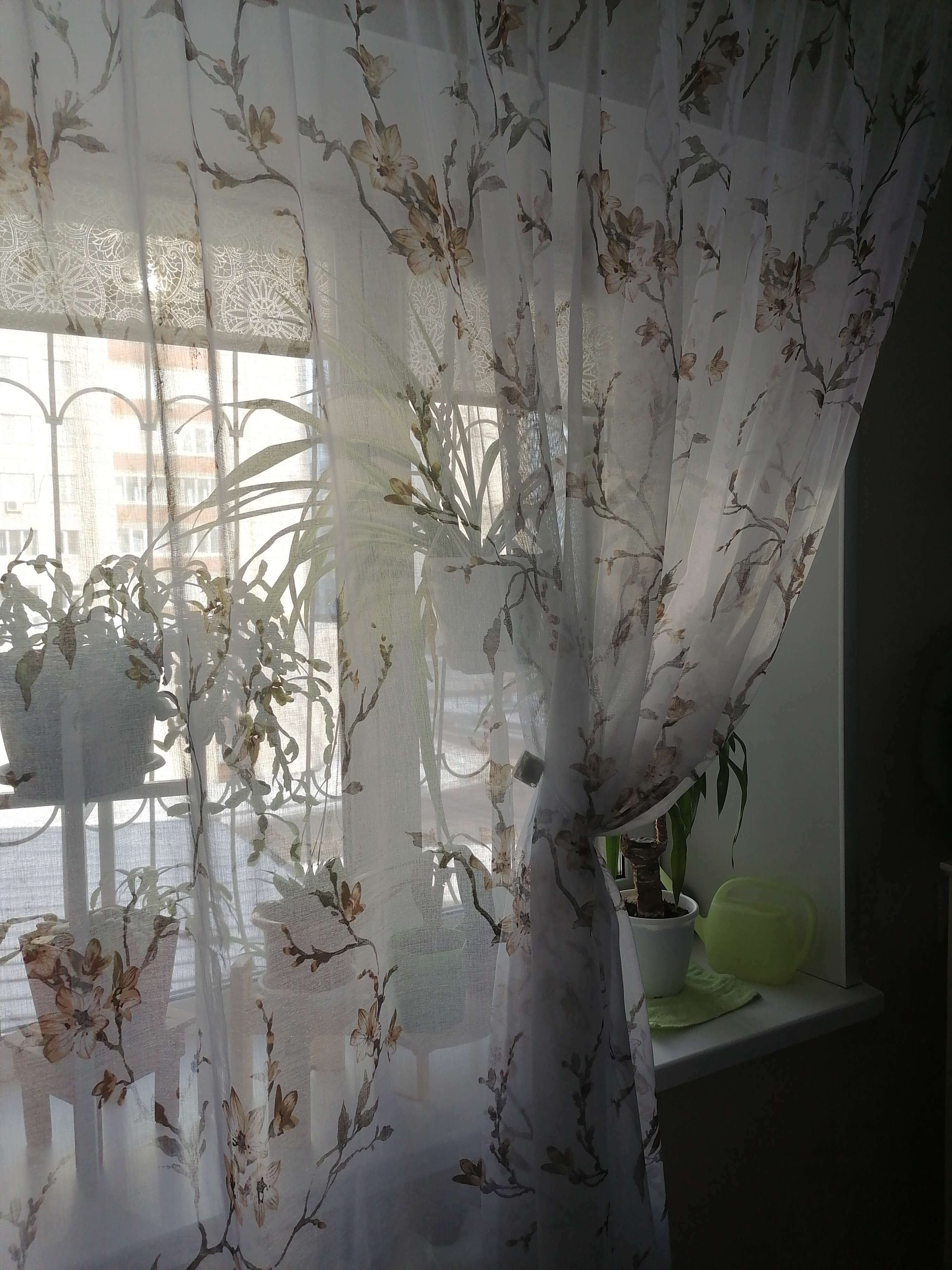 Фотография покупателя товара Подхват для штор «Квадрат», 3,5 × 3,5 см, цвет белый