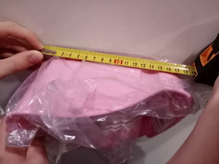 Фотография покупателя товара Туалет угловой для кроликов и хорьков "Пижон", 24 х 18 х 11 см, розовый - Фото 1