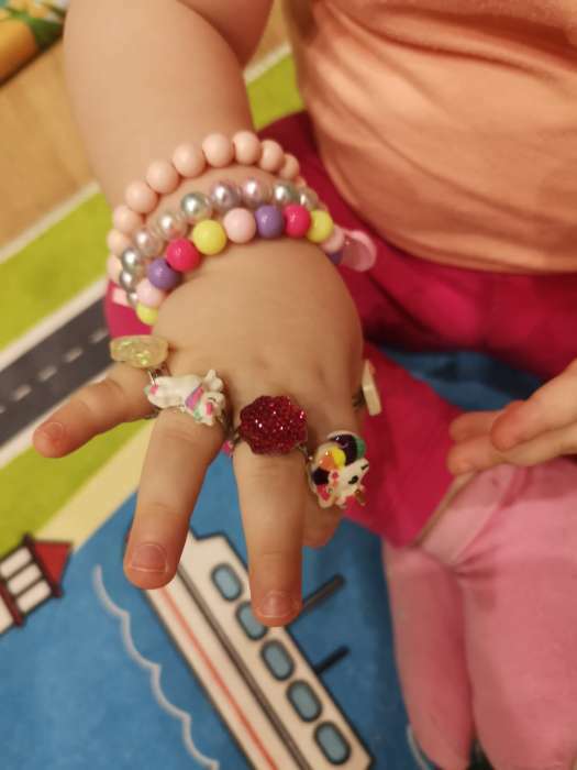 Фотография покупателя товара Набор детский "Выбражулька" 7 предметов: 3 браслета, 5 колец, фантазия, форма МИКС, цветной - Фото 1