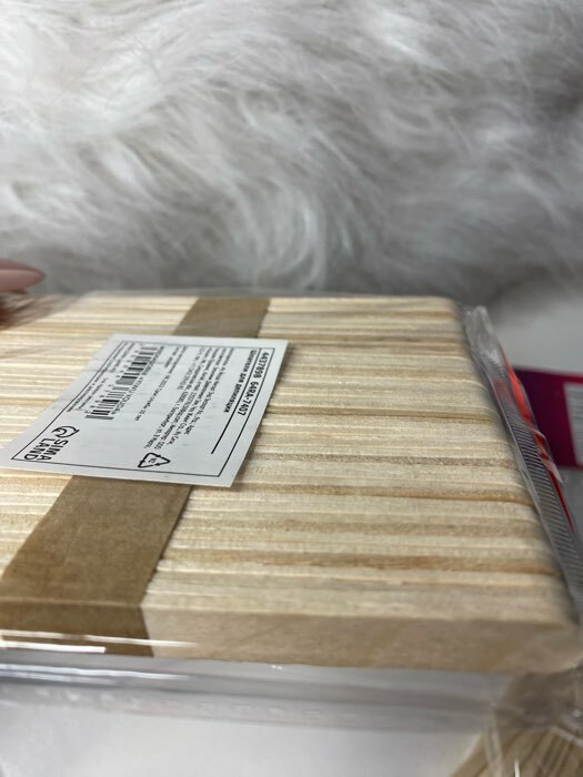 Фотография покупателя товара Шпатели для депиляции, деревянные, 8 × 1,4 см, 50 шт - Фото 2