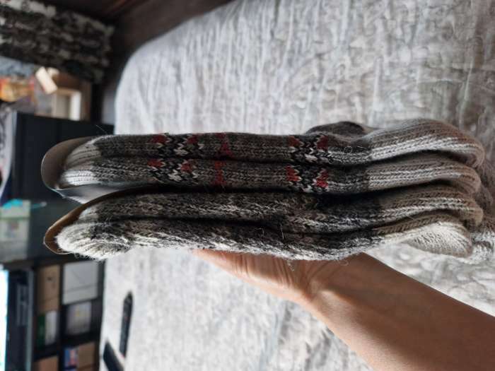 Фотография покупателя товара Носки женские шерстяные «Снежинка ажурная», цвет светло-серый, размер 23 - Фото 4