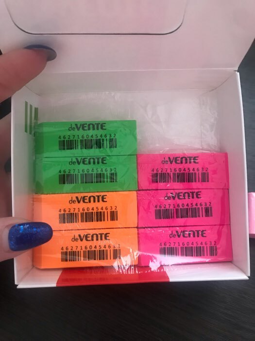 Фотография покупателя товара Ластик deVENTE Neon, синтетика, 56 х 19 х 9 мм, прямоугольный, МИКС х 4 цвета, картонная коробка - Фото 1