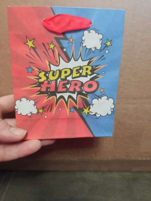 Фотография покупателя товара Пакет подарочный крафтовый вертикальный, упаковка, «Супер герой», S 12 х 15 х 5.5 см - Фото 1