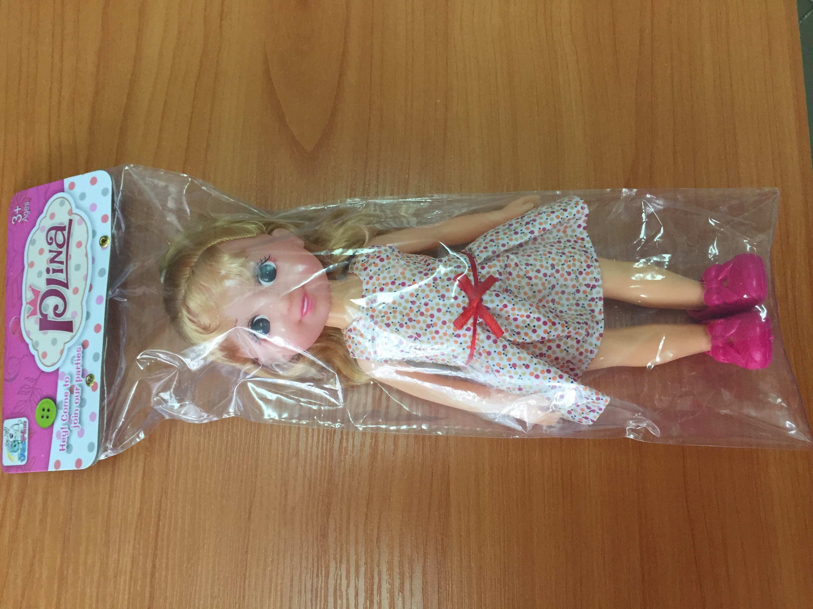 Фотография покупателя товара Кукла классическая «Алина» в платье, МИКС