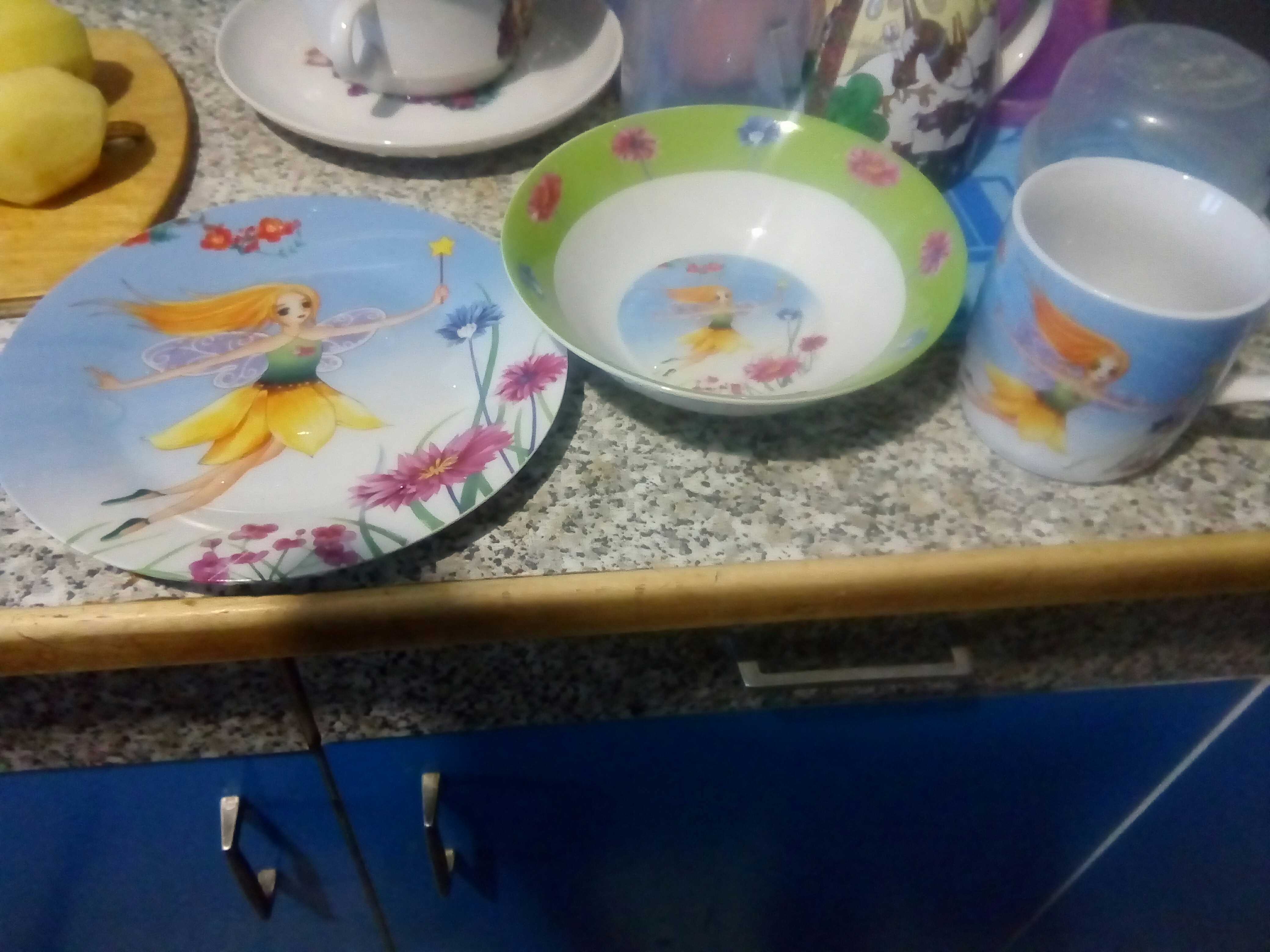 Фотография покупателя товара Набор детской посуды Доляна «Цветочная фея», 3 предмета: кружка 230 мл, миска 400 мл, тарелка 18 см