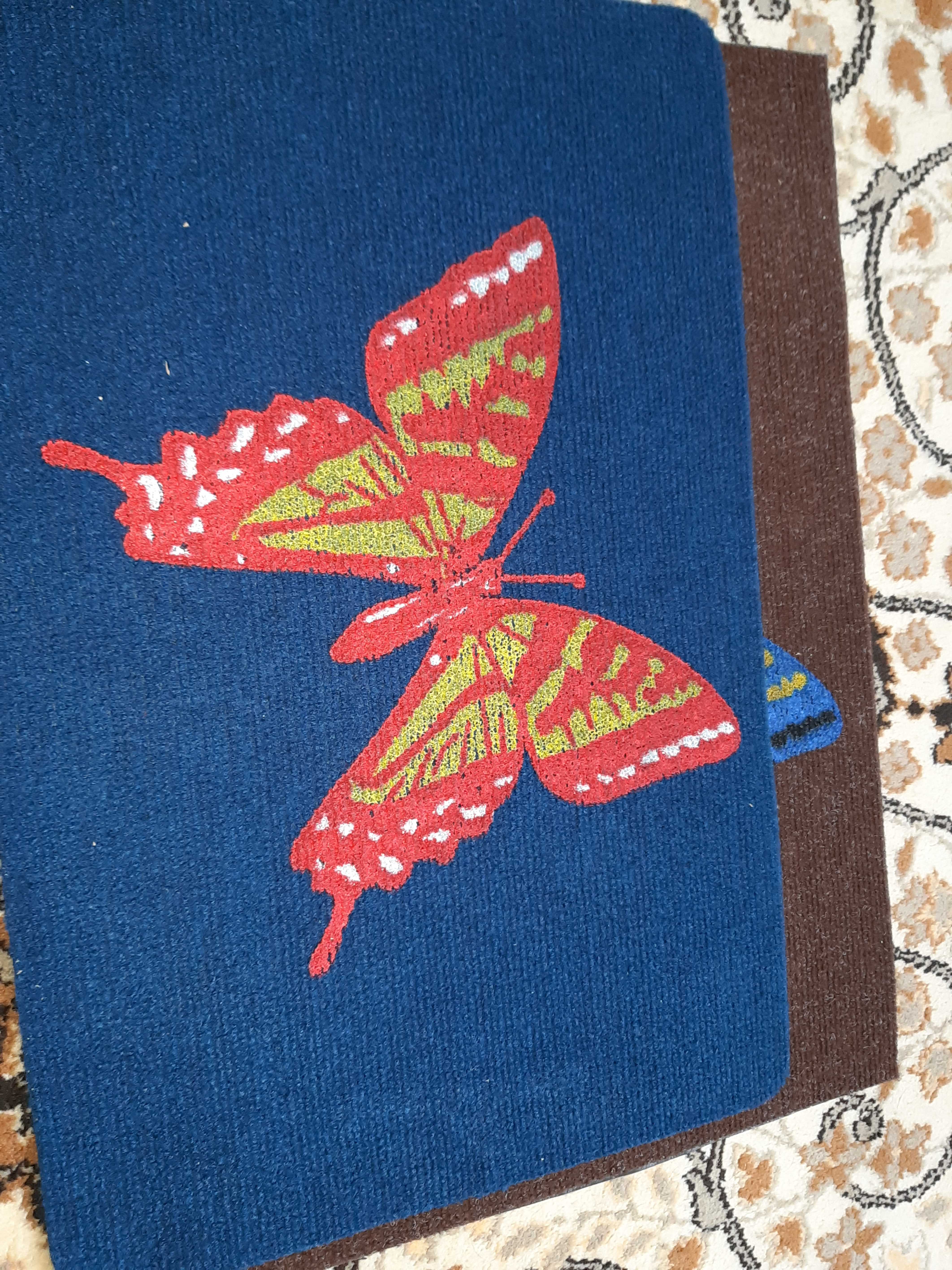 Фотография покупателя товара Коврик влаговпитывающий придверный Доляна «Бабочка», цвет МИКС - Фото 2