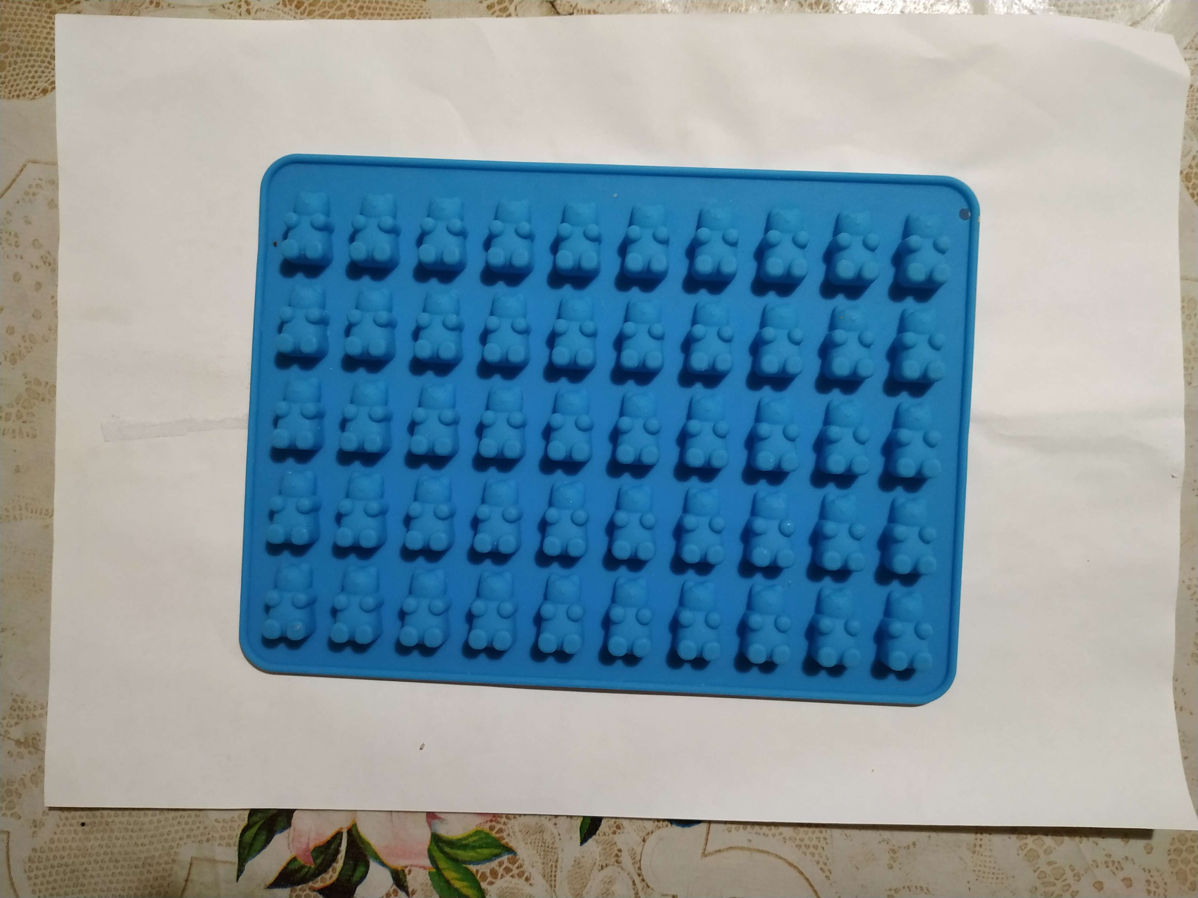 Фотография покупателя товара Форма для мармелада Доляна «Сладкие мишки», силикон, 18,8×13,8 см, 50 ячеек, цвет МИКС - Фото 39