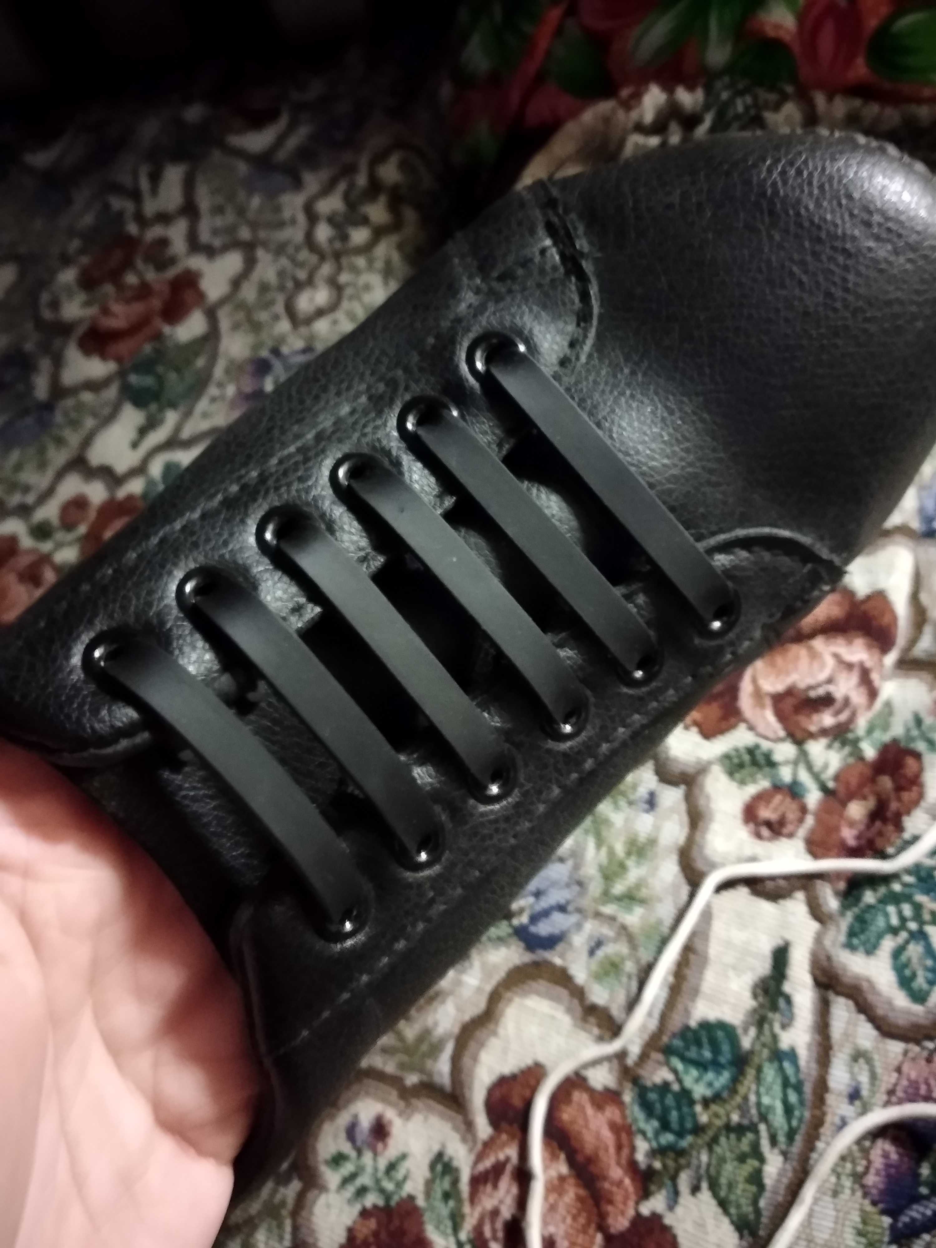 Фотография покупателя товара Набор шнурков для обуви, 6 шт, силиконовые, плоские, 13 мм, 9 см, цвет фиолетовый - Фото 27