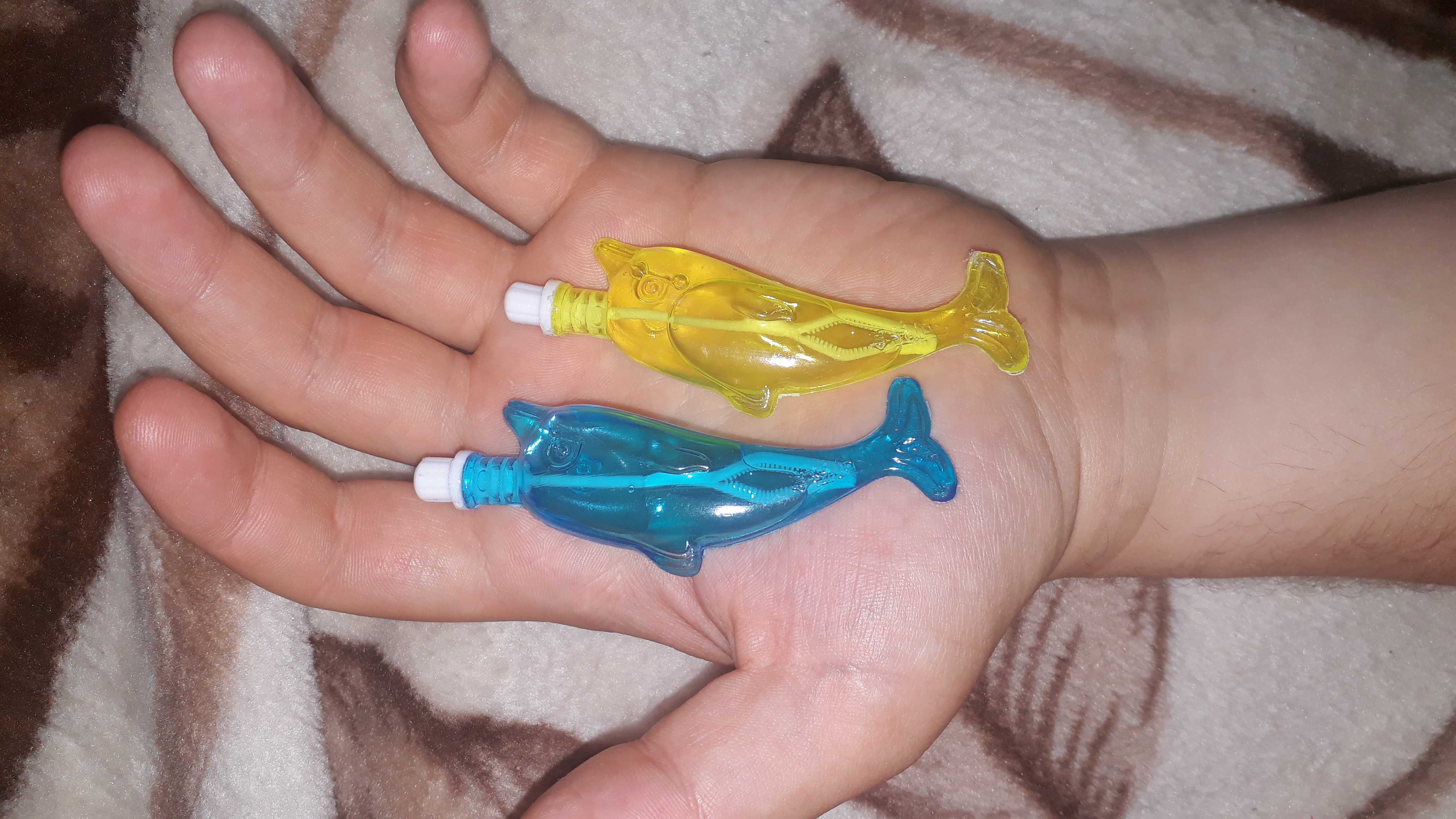 Фотография покупателя товара Нелопающиеся мыльные пузыри «Дельфины», набор 2 шт., МИКС