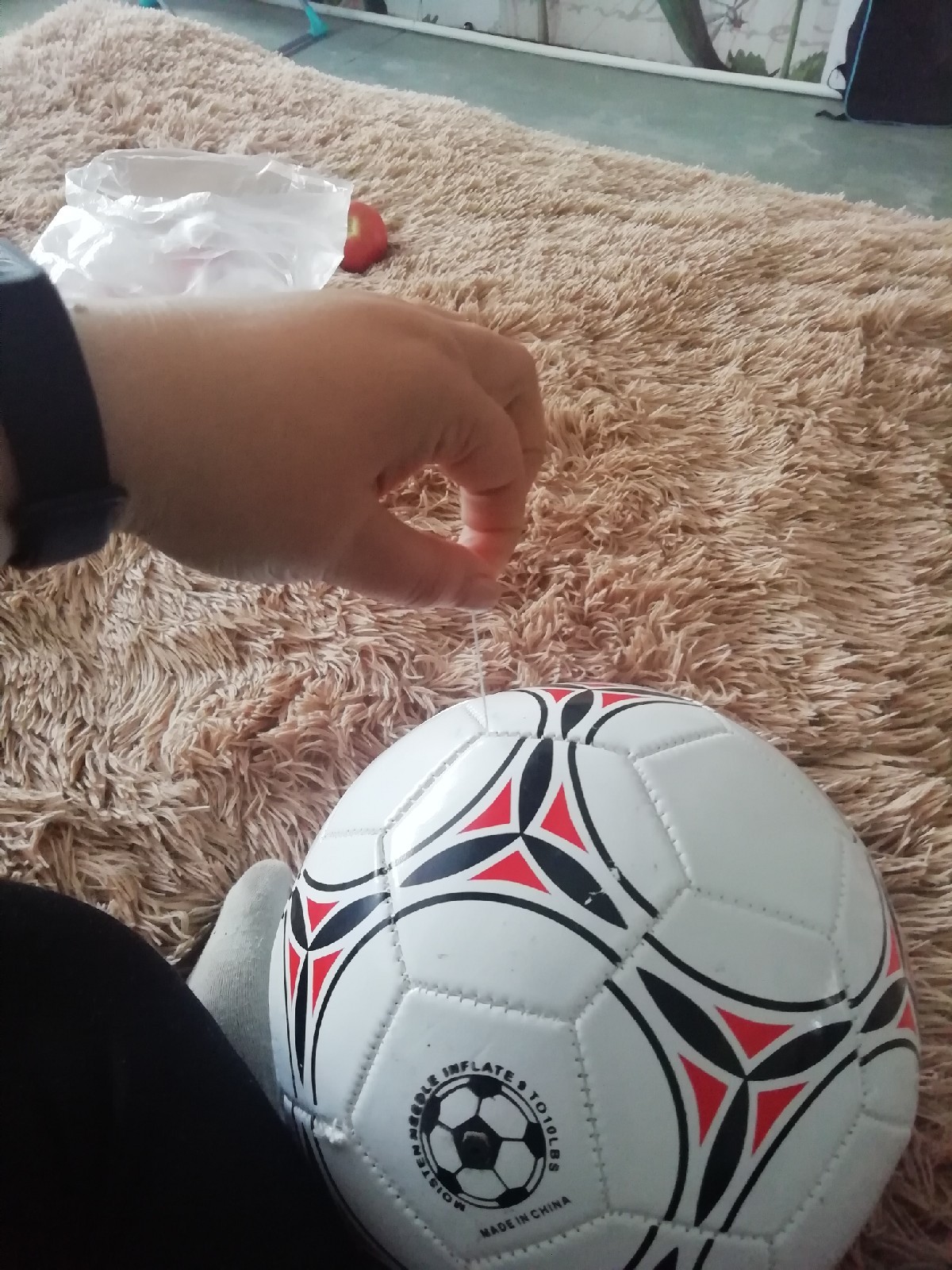Фотография покупателя товара Мяч футбольный ONLYTOP, PVC, машинная сшивка, 32 панели, р. 5, цвет МИКС - Фото 6