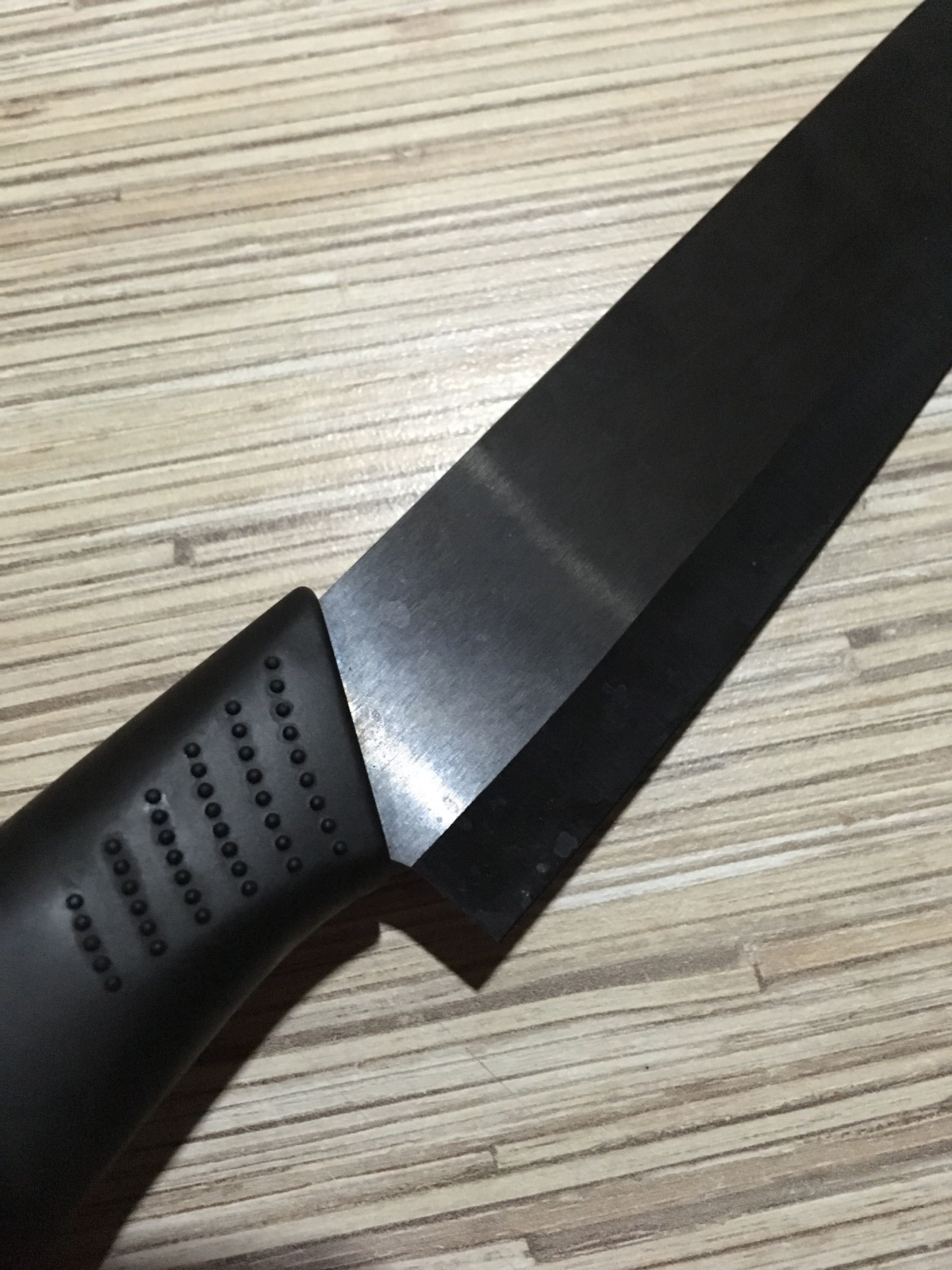 Фотография покупателя товара Нож кухонный керамический Magistro Black, лезвие 12,5 см, ручка soft-touch, цвет чёрный - Фото 1
