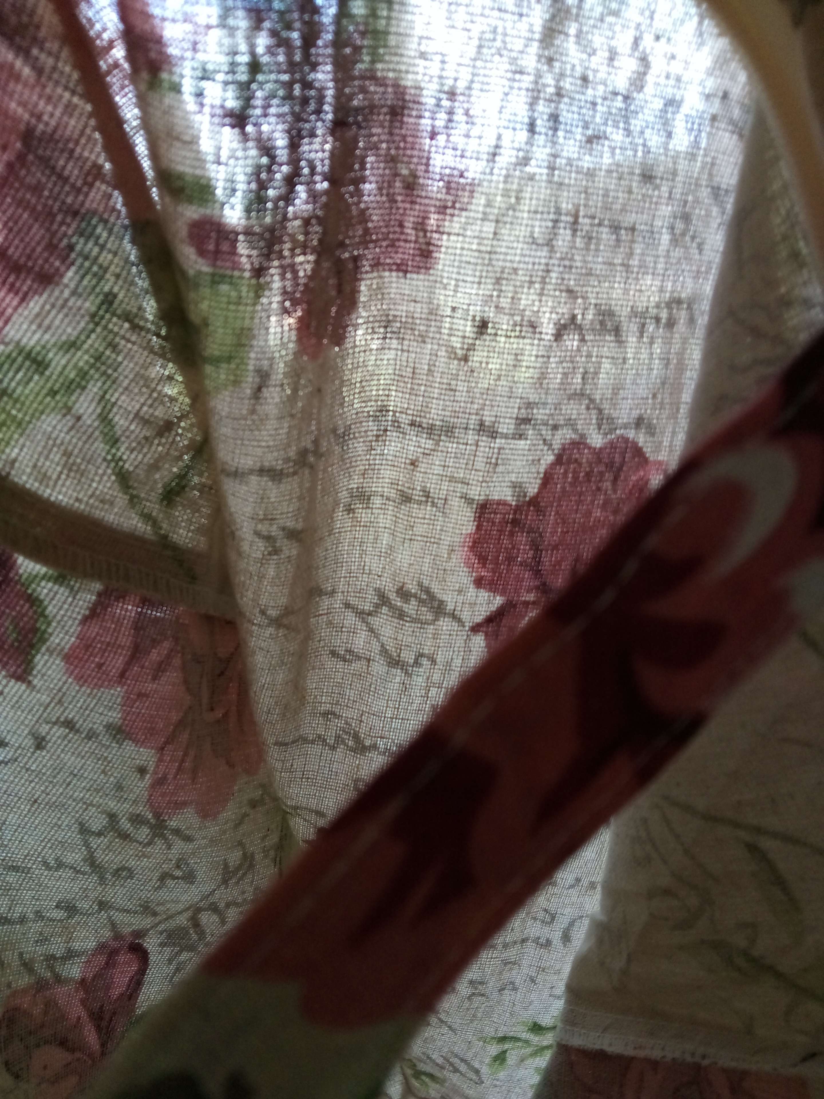 Фотография покупателя товара Сумка текстильная "Пионы", отдел на молнии, без подклада, цвет молочный - Фото 2