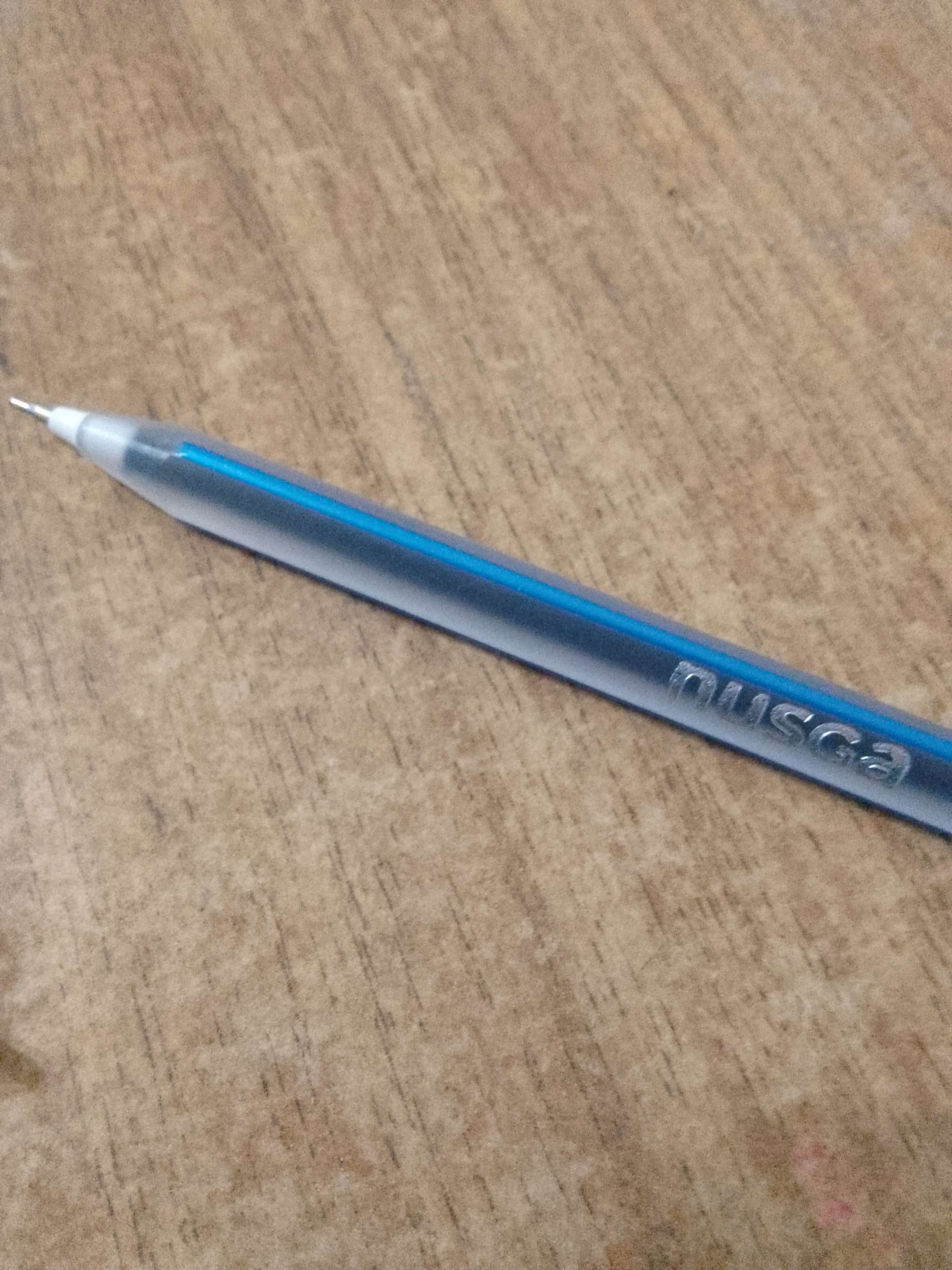 Фотография покупателя товара Ручка шариковая "TRIANGLE" узел игольчатый 0.7 мм, бесстержневая, трехгранный корпус, чернила синие премиум на масляной основе, МИКС - Фото 7