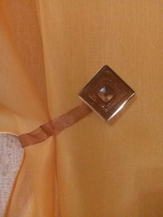 Фотография покупателя товара Подхват для штор «Блестящий квадрат», 4 × 4 см, цвет коричневый