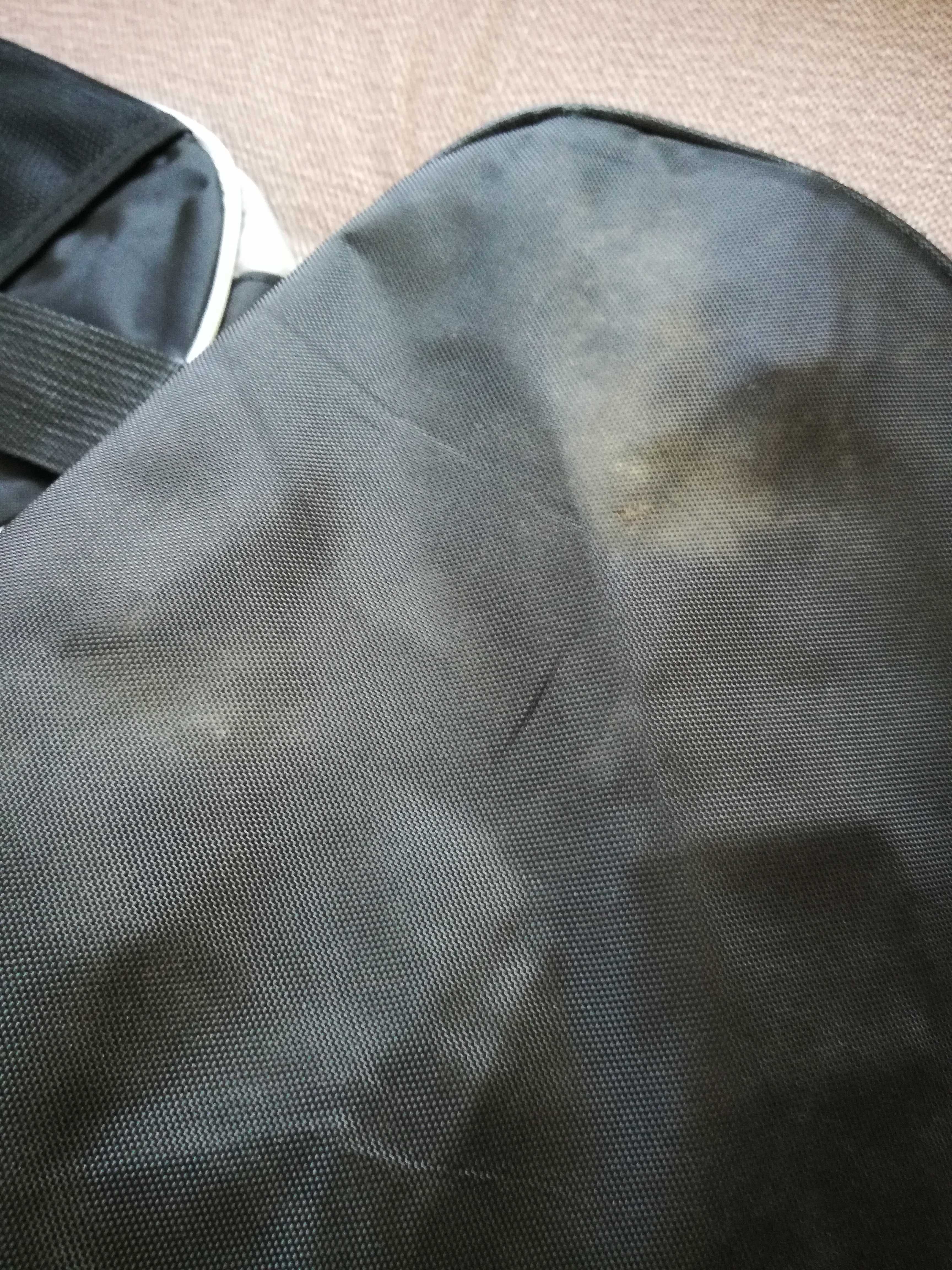 Фотография покупателя товара Сумка спортивная, отдел на молнии, боковой карман сетка, регулируемый ремень, цвет тёмно-синий/чёрный - Фото 2