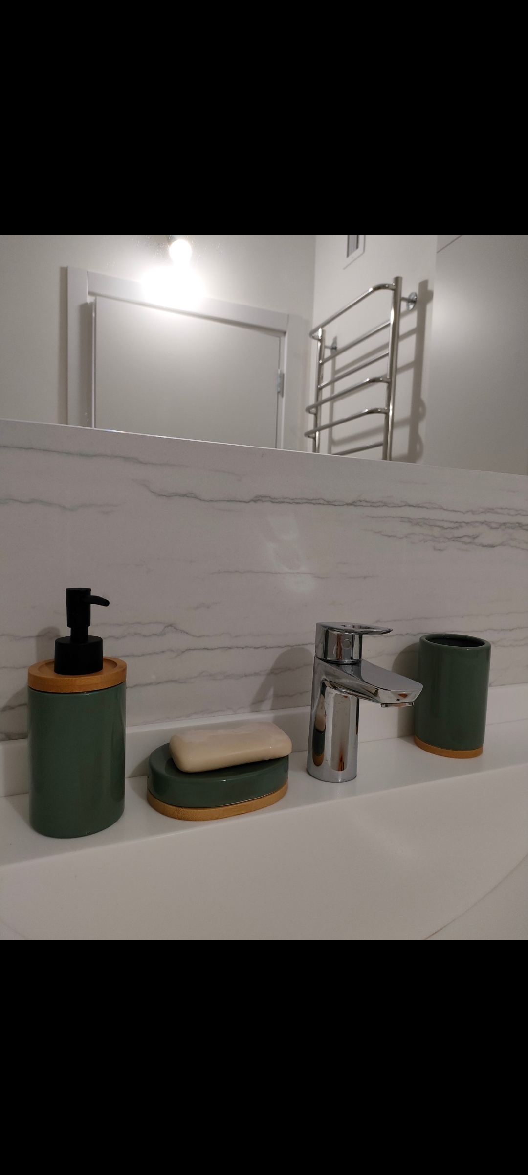 Фотография покупателя товара Набор аксессуаров для ванной комнаты SAVANNA «Джуно», 3 предмета (мыльница, дозатор для мыла, стакан), цвет зелёный