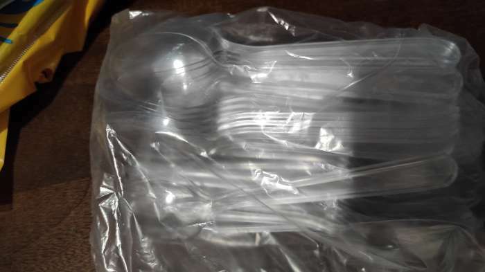 Фотография покупателя товара Ложка пластиковая одноразовая «Премиум», 18 см, цвет прозрачный - Фото 1