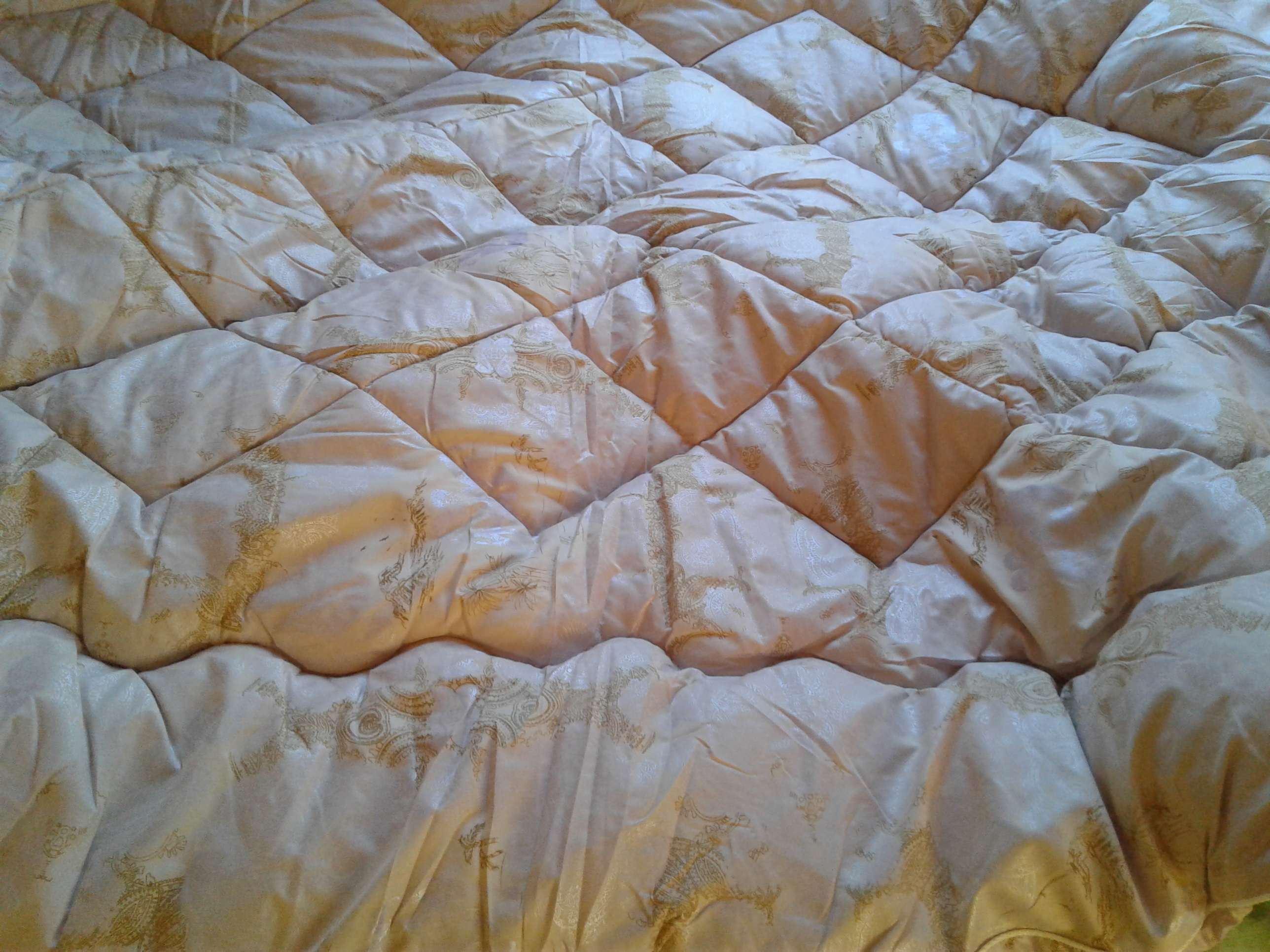 Фотография покупателя товара Одеяло зимнее 140х205 см, шерсть верблюда, ткань глосс-сатин, п/э 100% - Фото 15