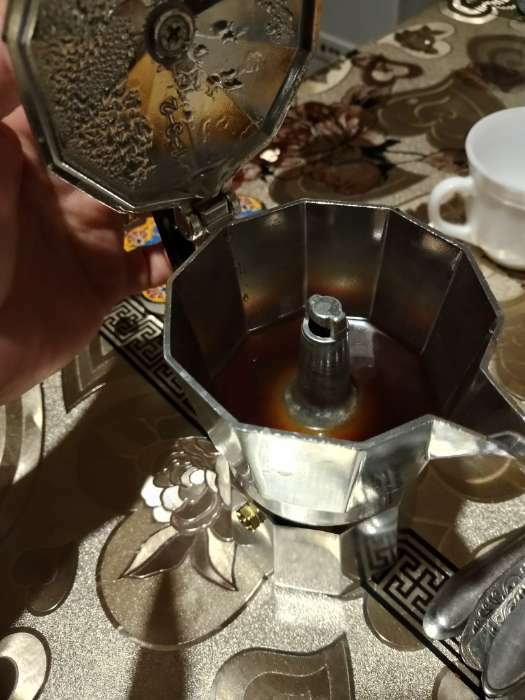 Фотография покупателя товара Кофеварка гейзерная Доляна Alum, на 3 чашки, 150 мл - Фото 4