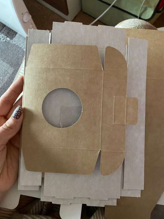 Фотография покупателя товара Коробка для печенья, с окном, белая, 10 х 10 х 3 см - Фото 2