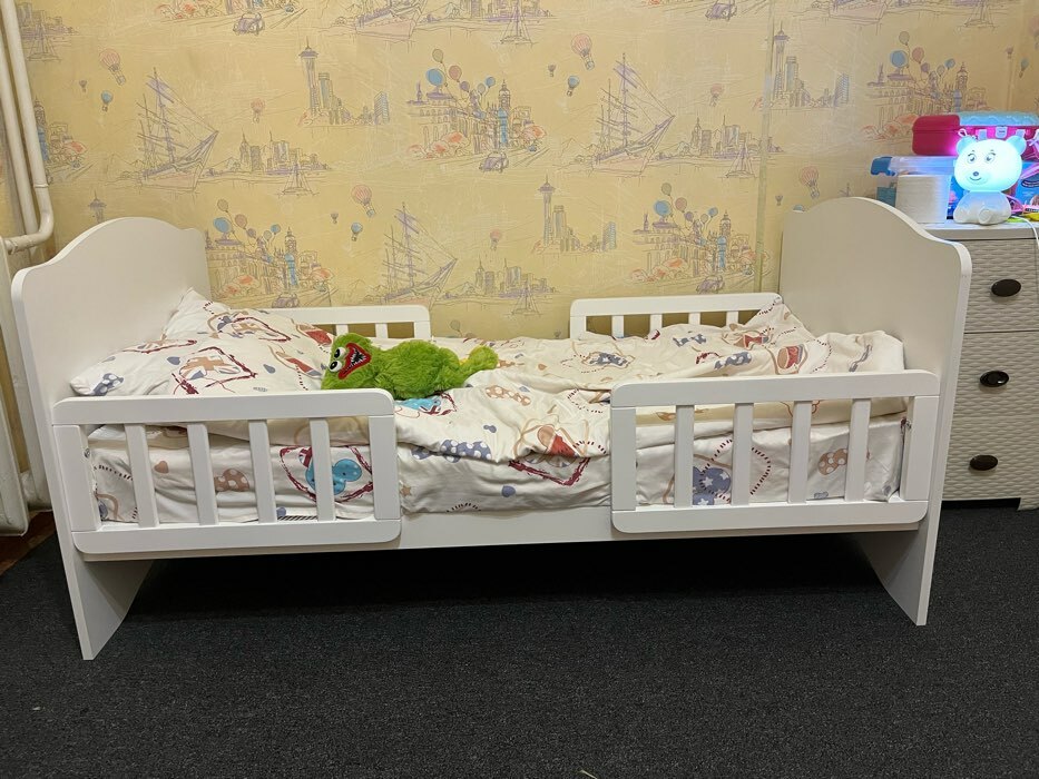 Фотография покупателя товара Кровать детская Классика, спальное место 1400х700, цвет белый
