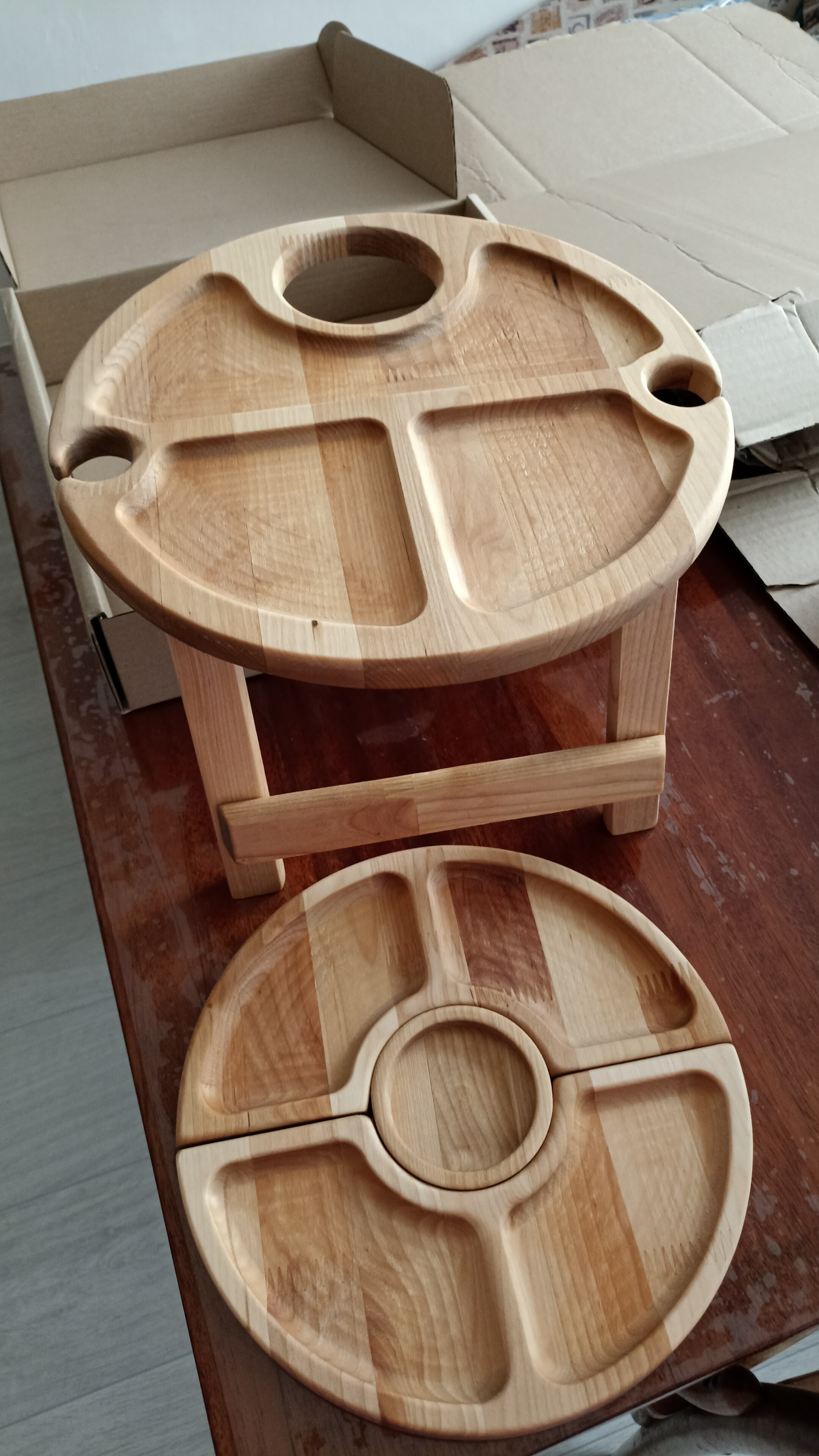 Фотография покупателя товара Подарочный набор деревянной посуды Adelica «Винный», столик для вина d=32 см, менажница d=25 см, подсвечник d=8 см, берёза