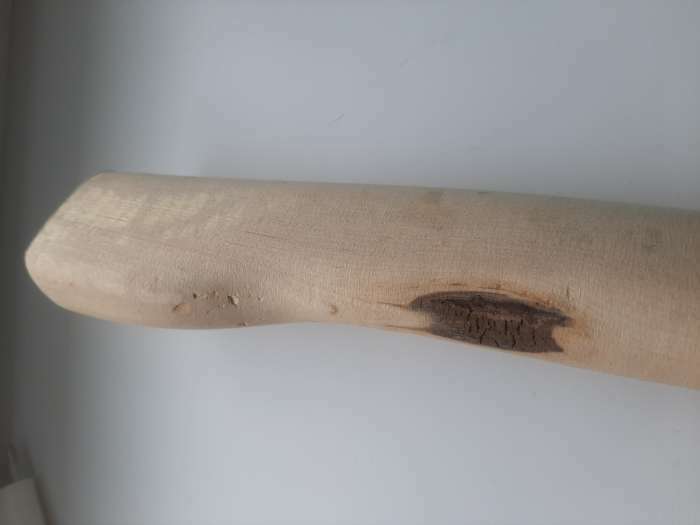 Фотография покупателя товара Колун литой ЛОМ, деревянное топорище, 2.5 кг - Фото 2