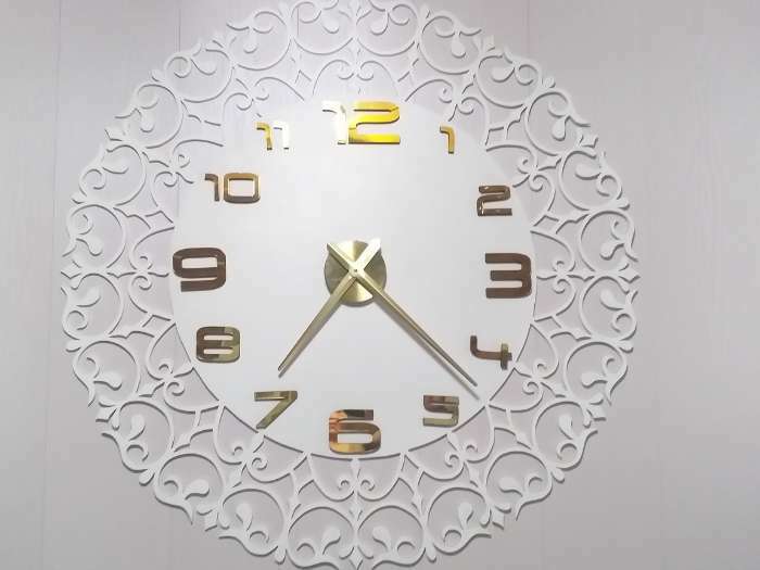 Фотография покупателя товара Часы-наклейка, серия: DIY, "Акстелл", плавный ход, d-120 см, 1 АА, золотистые - Фото 1