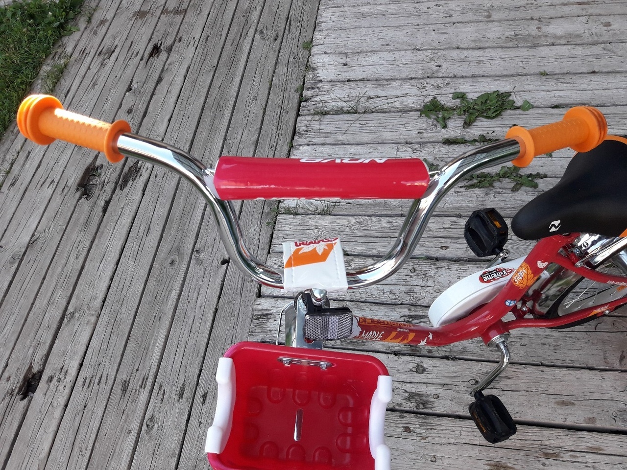 Фотография покупателя товара Велосипед 16" Novatrack Maple, 2019, цвет красный - Фото 8