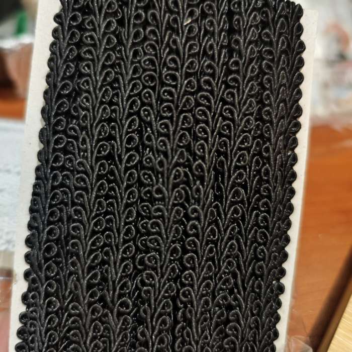 Фотография покупателя товара Тесьма декоративная «Шанель», 8 мм, 10 ± 1 м, цвет чёрный