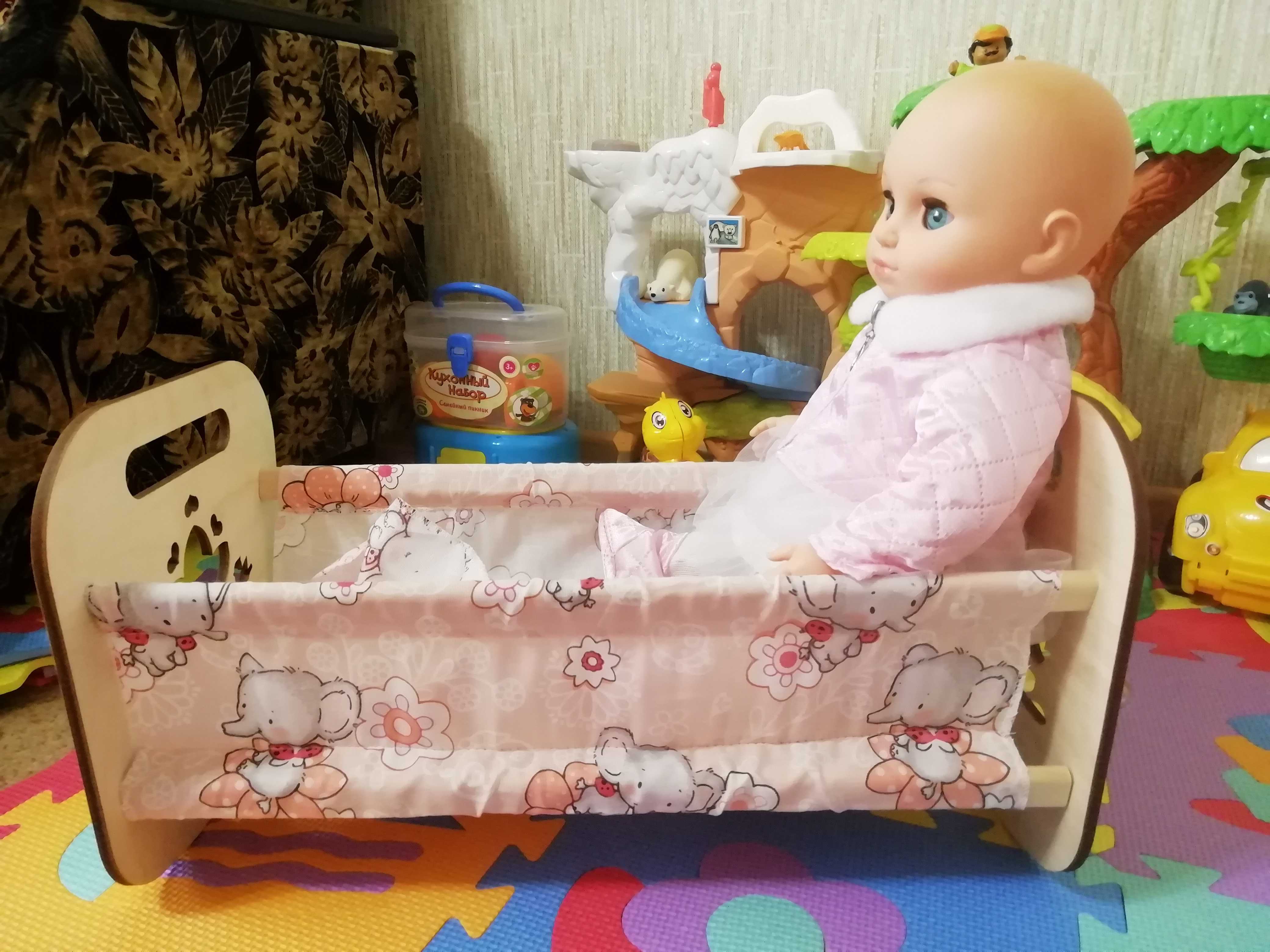 Фотография покупателя товара Кроватка деревянная для кукол «Катюша», 44 × 24 × 24 см, с постельным бельём