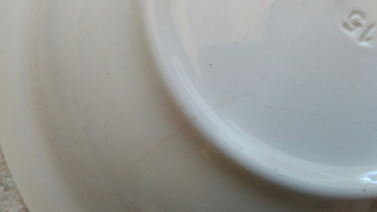 Фотография покупателя товара Набор детской посуды "Феечки", 3 предмета: тарелка 17,5 см, миска 250 мл (d=17,5 см), кружка 260 мл, рисунок МИКС - Фото 2