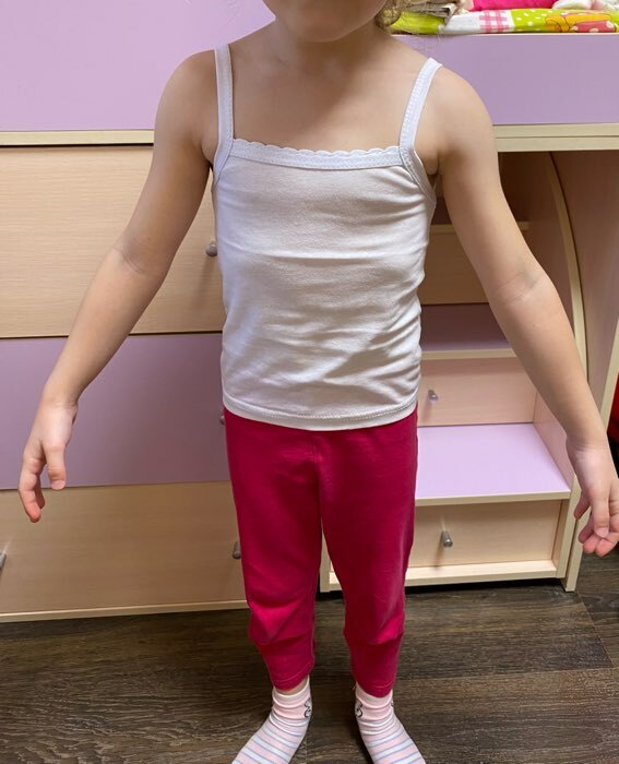 Фотография покупателя товара Майка на бретельках для девочки, цвет белый, рост 98 - Фото 1