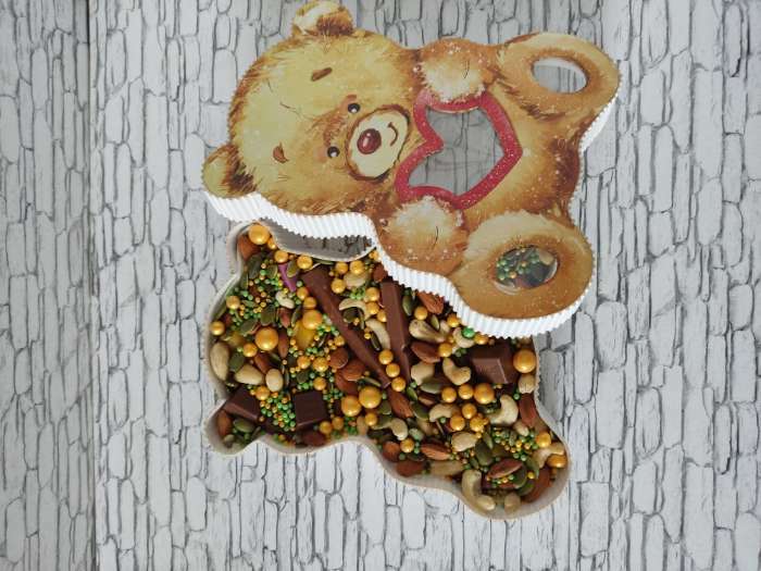 Фотография покупателя товара Коробка подарочная, кондитерская упаковка «8 марта» фиолетовая, 22 х 16 х 5 см - Фото 57