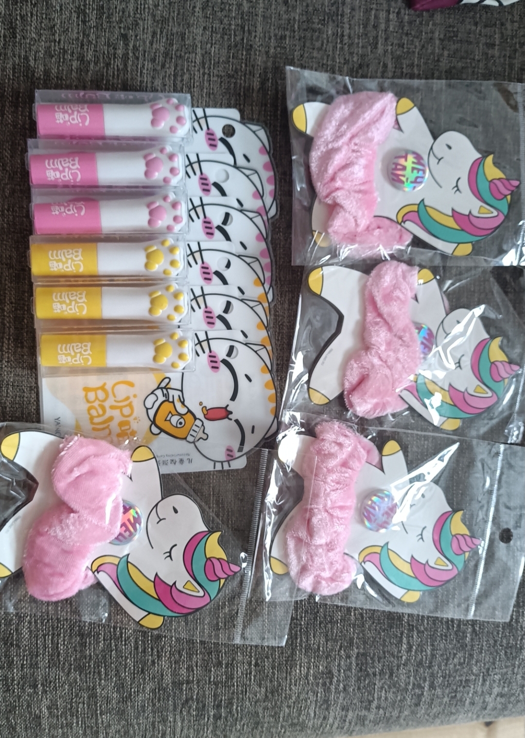 Фотография покупателя товара Резинка для волос и значок «Бархат», зайка - Фото 2