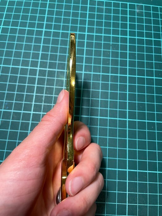Фотография покупателя товара Ножницы закройные, скошенное лезвие, 8", 20 см, цвет золотой - Фото 14