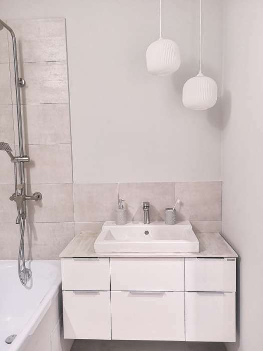 Фотография покупателя товара Набор аксессуаров для ванной комнаты «Бусы», 2 предмета (дозатор для мыла, стакан), цвет серый