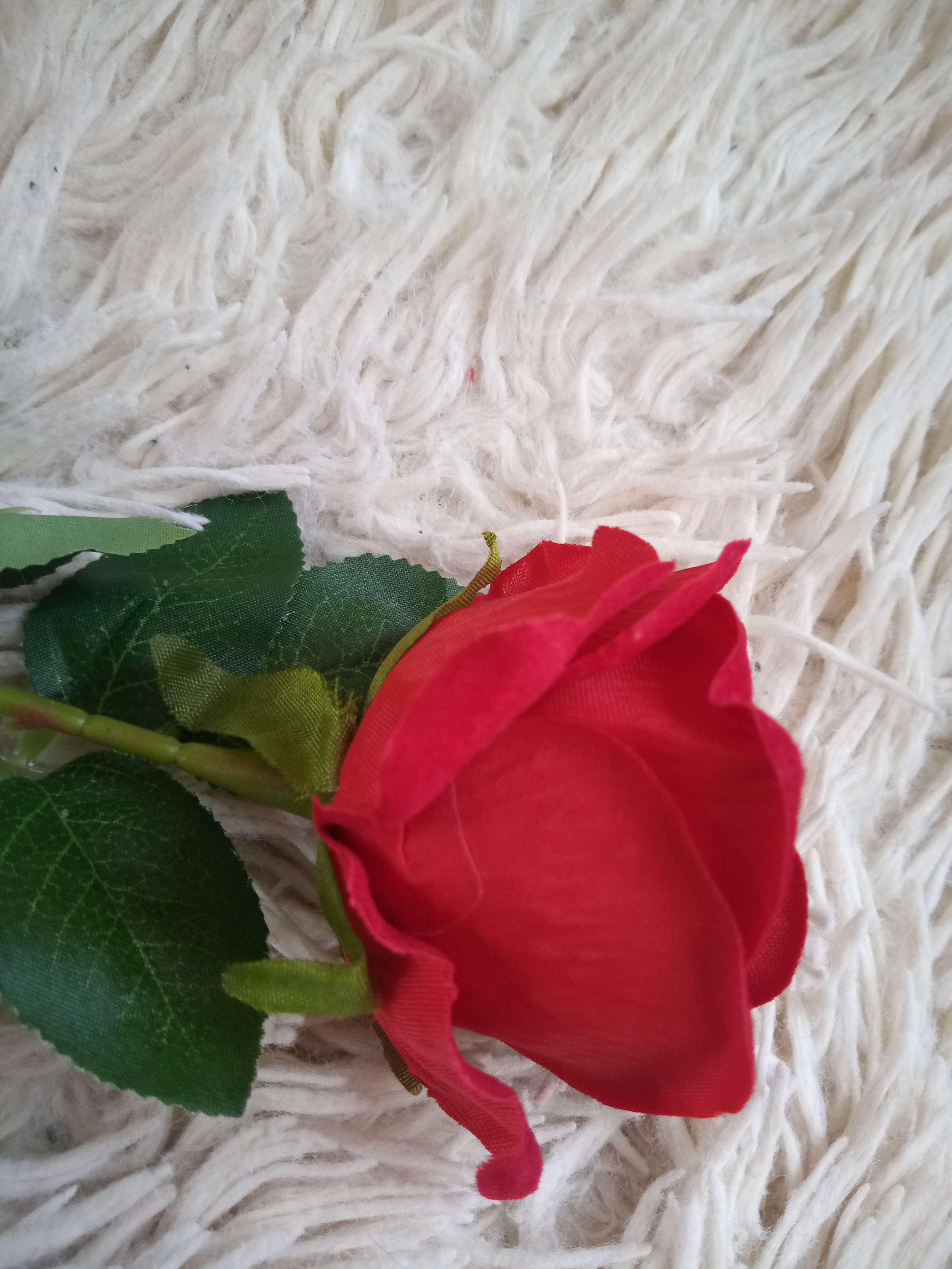 Фотография покупателя товара Цветы искусственные "Роза обаяние" 6х46 см, красный - Фото 4