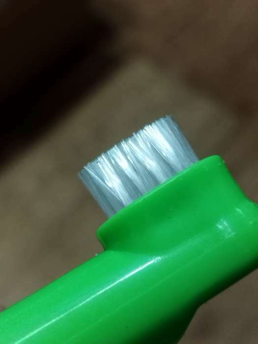 Фотография покупателя товара Набор зубная щётка двухсторонняя и 2 щётки-напальчника, микс цветов - Фото 9
