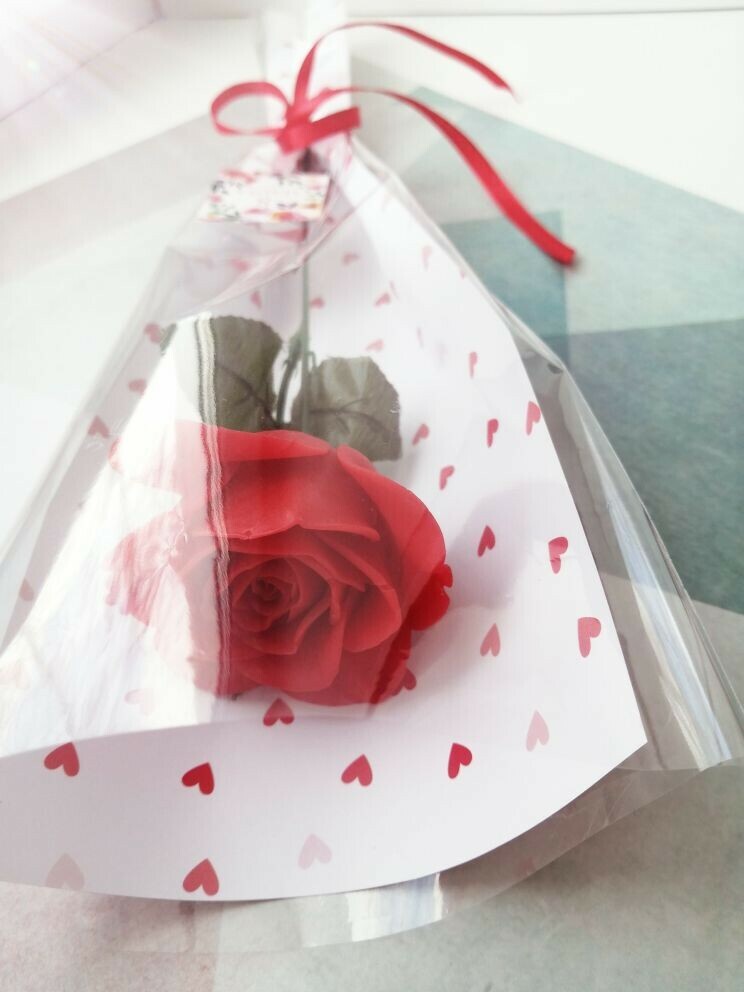 Фотография покупателя товара Пакет для цветов с вкладышем «Люблю тебя» - Фото 1
